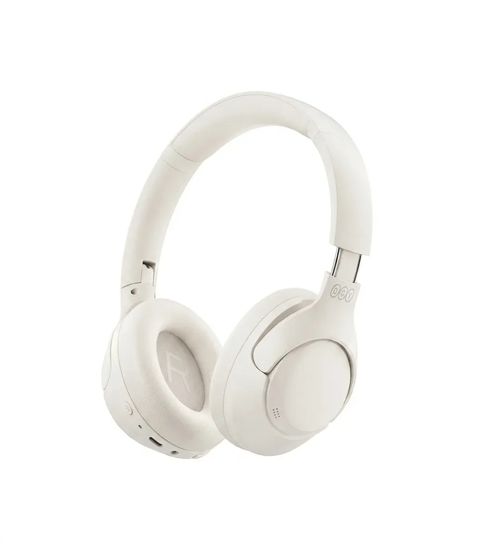 QCY H3 witte over-ear koptelefoon studiofoto