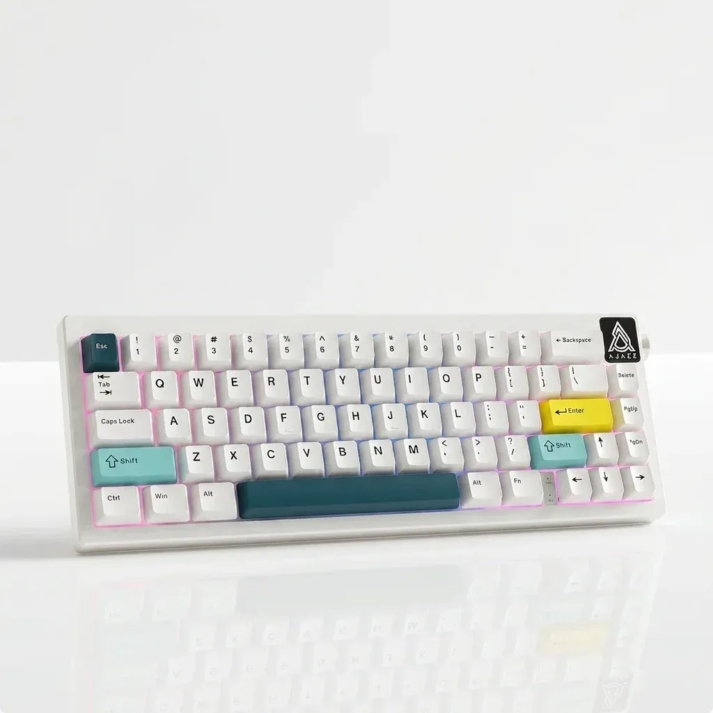 מקלדת מכנית Ajazz AK650 לבנה קומפקטית